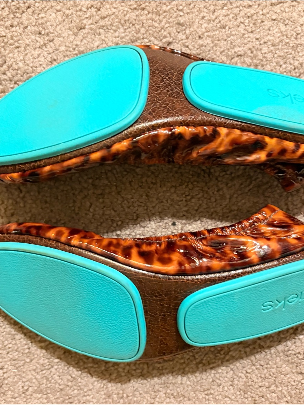 Tieks Tortoiseshell Patent Ballet Flats with Turquoise Heel Tab - Picture 2 of 5